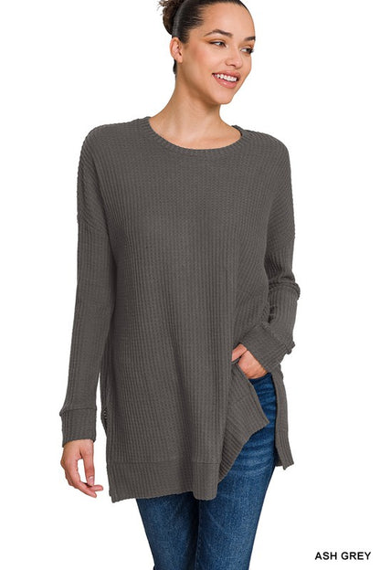 BRUSHED THERMAL WAFFLE ROUND NECK SWEATER