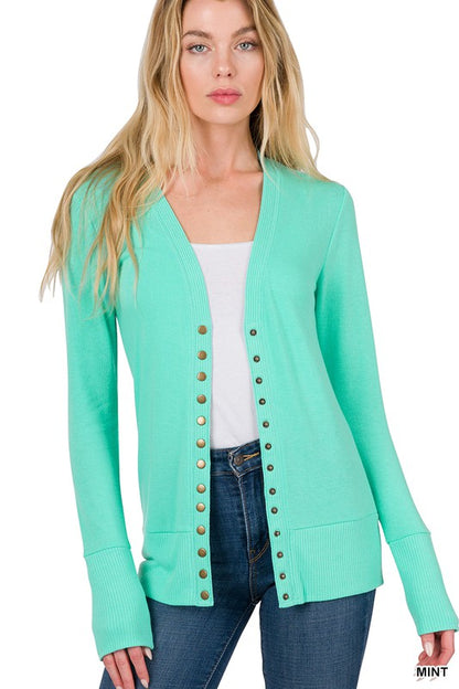 SNAP BUTTON SWEATER CARDIGAN WITH RIBBED DETAIL