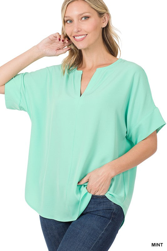 HEAVY WOVEN SPAN SPLIT NECK SHORT SLEEVE TOP