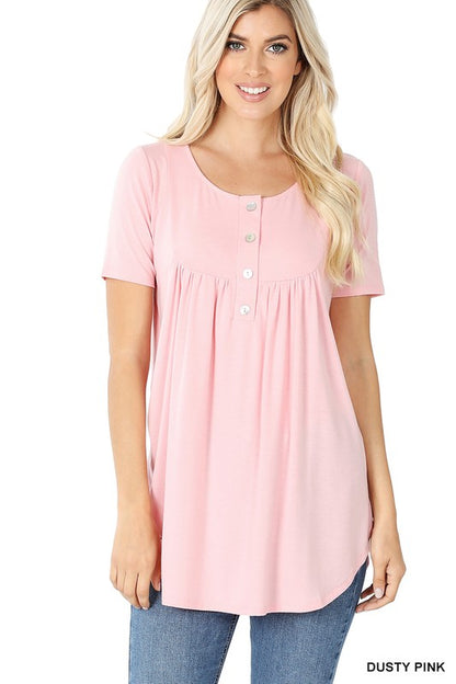 SHORT SLEEVE DOLPHIN HEM SHELL BUTTON TOP