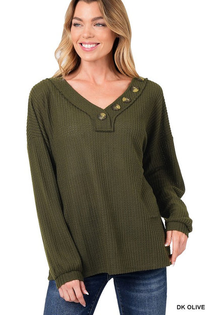 BRUSHED WAFFLE V-NECK BUTTON DETAIL SWEATER