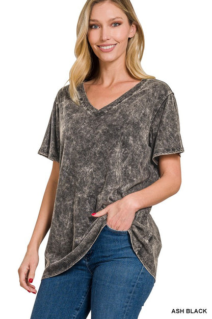 WASHED SHORT SLEEVE V-NECK TOP