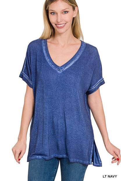 WASHED SHORT SLEEVE V-NECK TOP W HI-LOW HEM