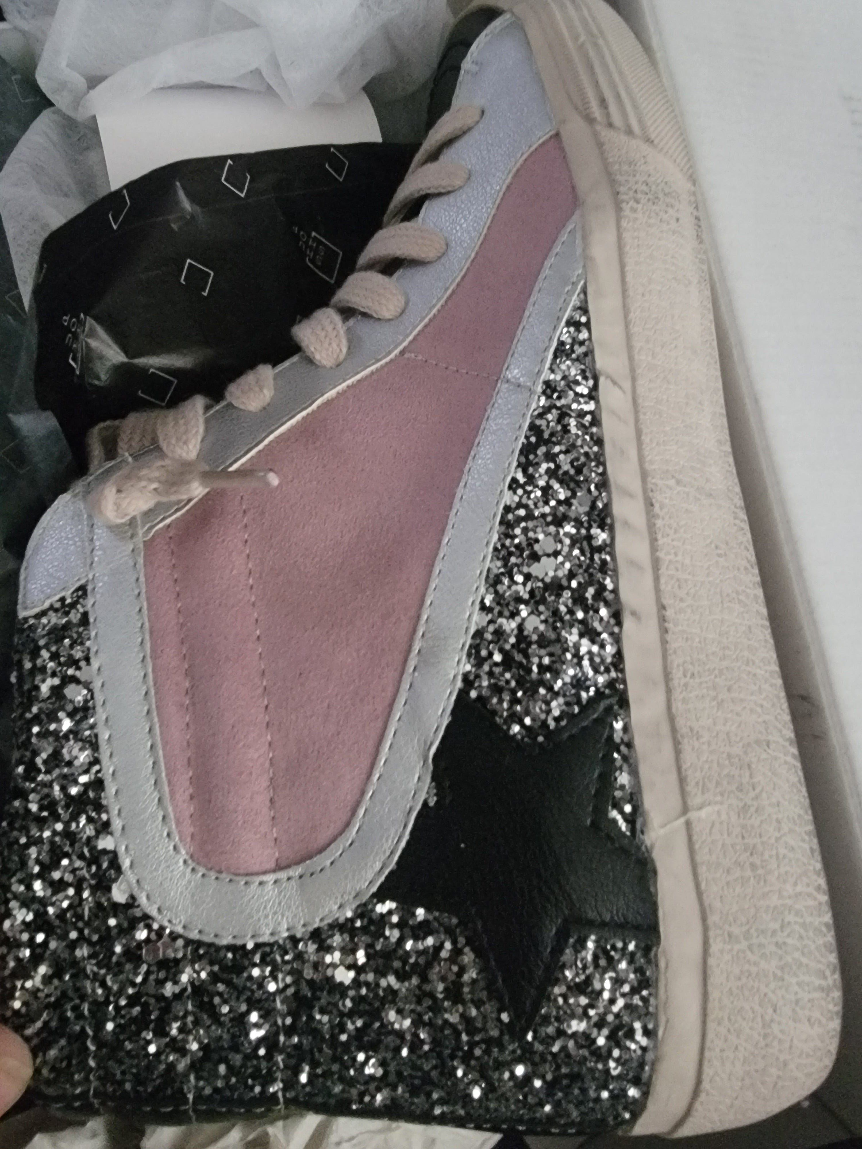 Shu Shop Praise size 8.5