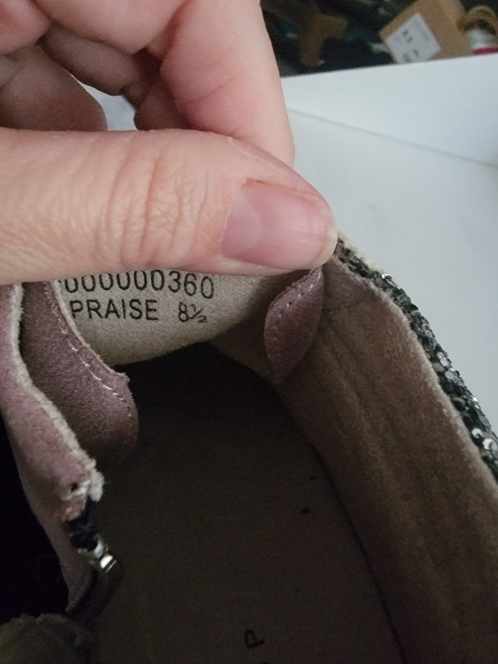 Shu Shop Praise size 8.5