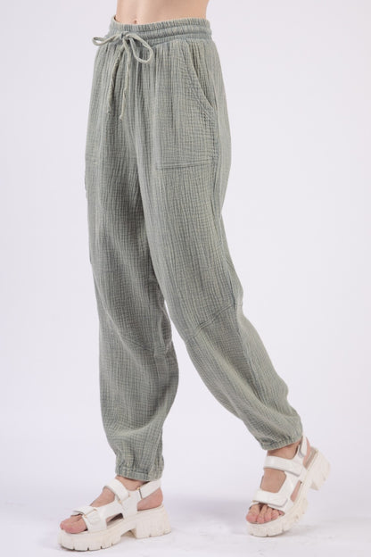 VERY J Washed Woven Crinkle Gauze Drawstring Cargo Pants