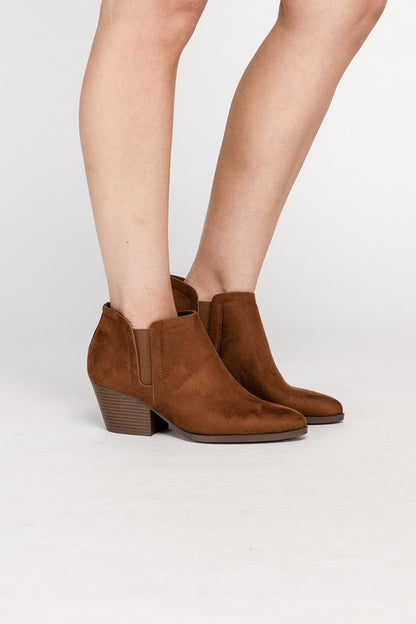 GWEN Suede Ankle Boots