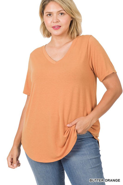 PLUS SHORT SLEEVE V-NECK ROUND HEM TOP