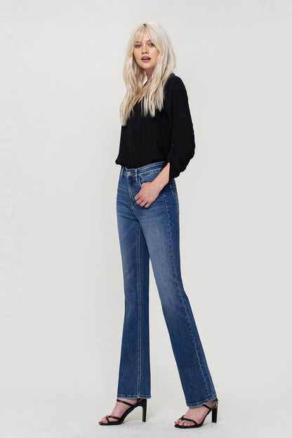 HIGH RISE STRETCH SLIM BOOTSCUT