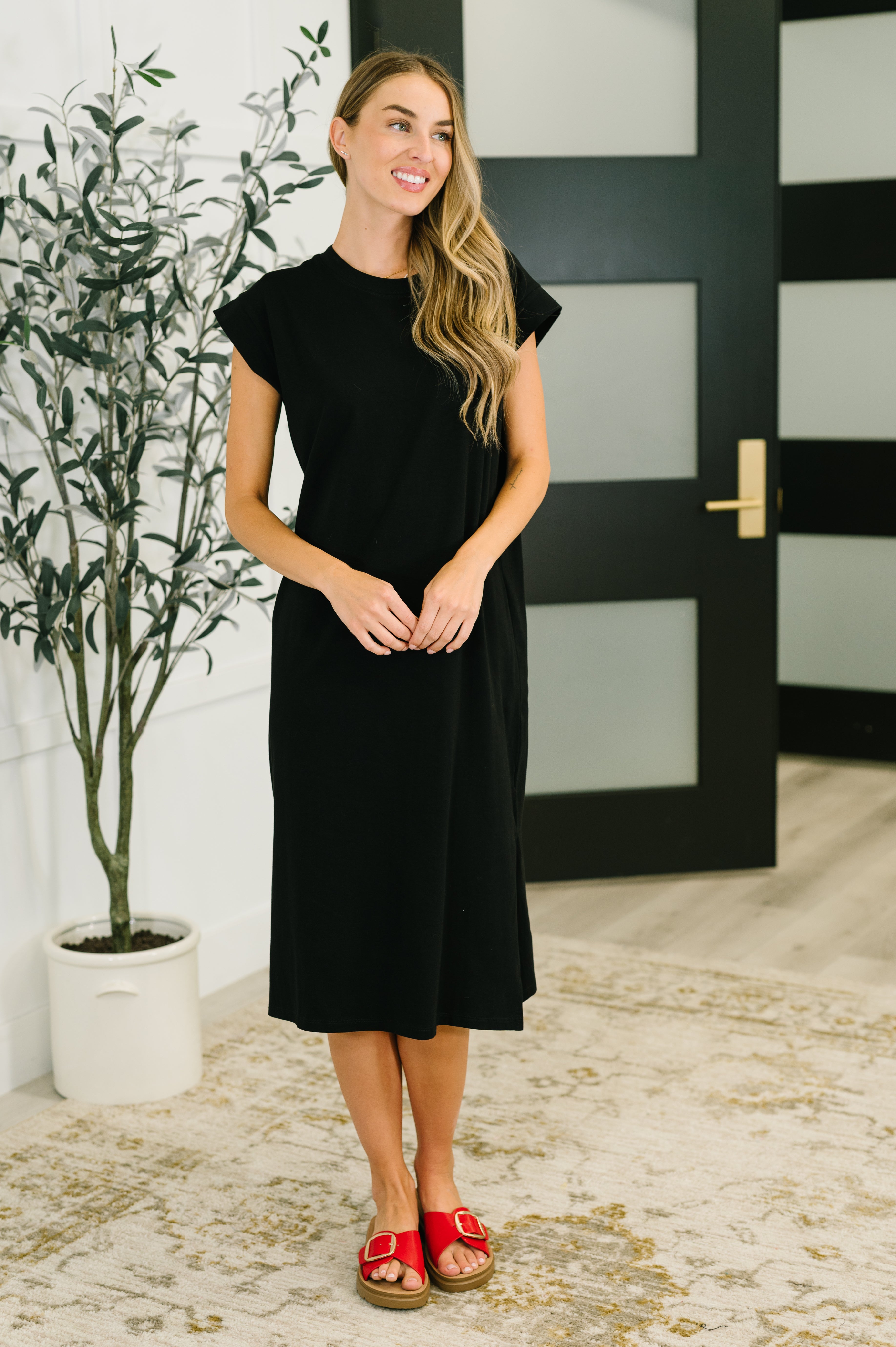 Sweet Like That Casual Dress in Black