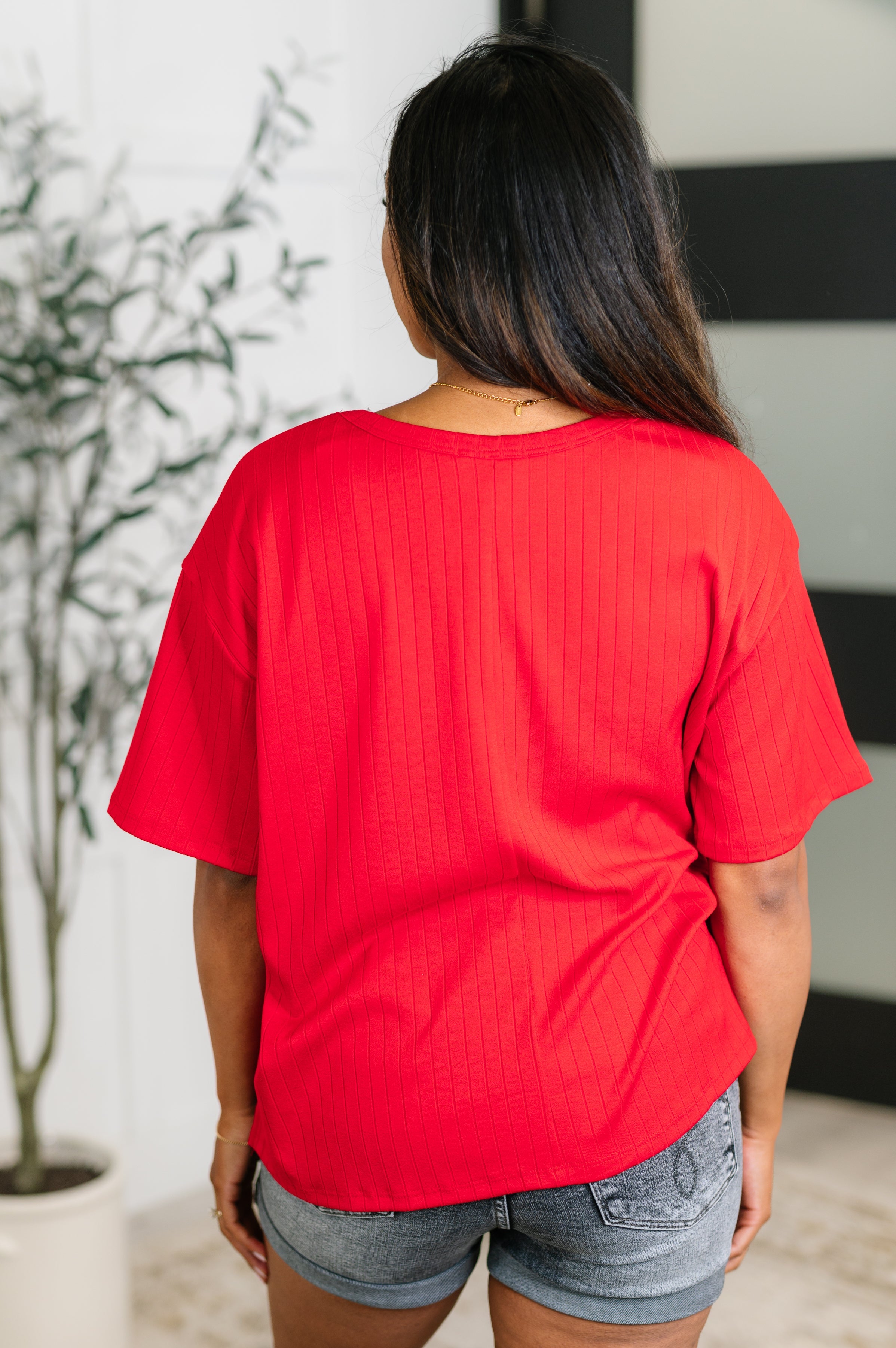 Take It Easy Slouchy Tee in Red