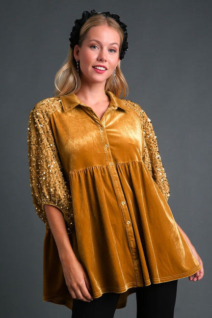 Umgee Sequin Detail Tiered Back Half Sleeve Shirt