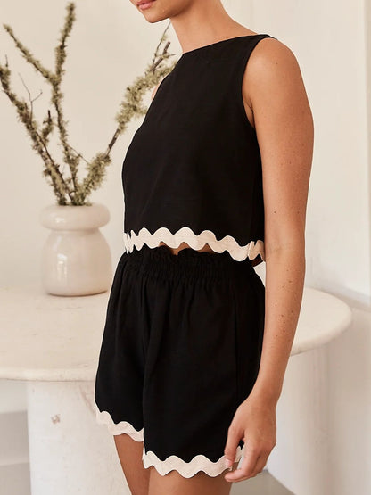 Contrast Trim Round Neck Tank and Shots Set