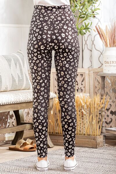 Heimish Full Size Leopard High Waist Leggings